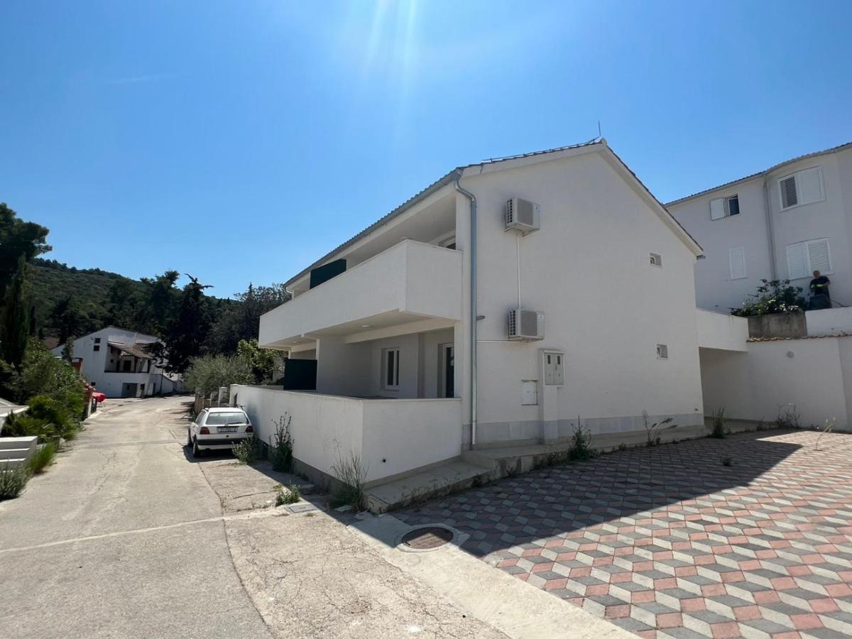Villa Nikola Нечуям Екстер'єр фото