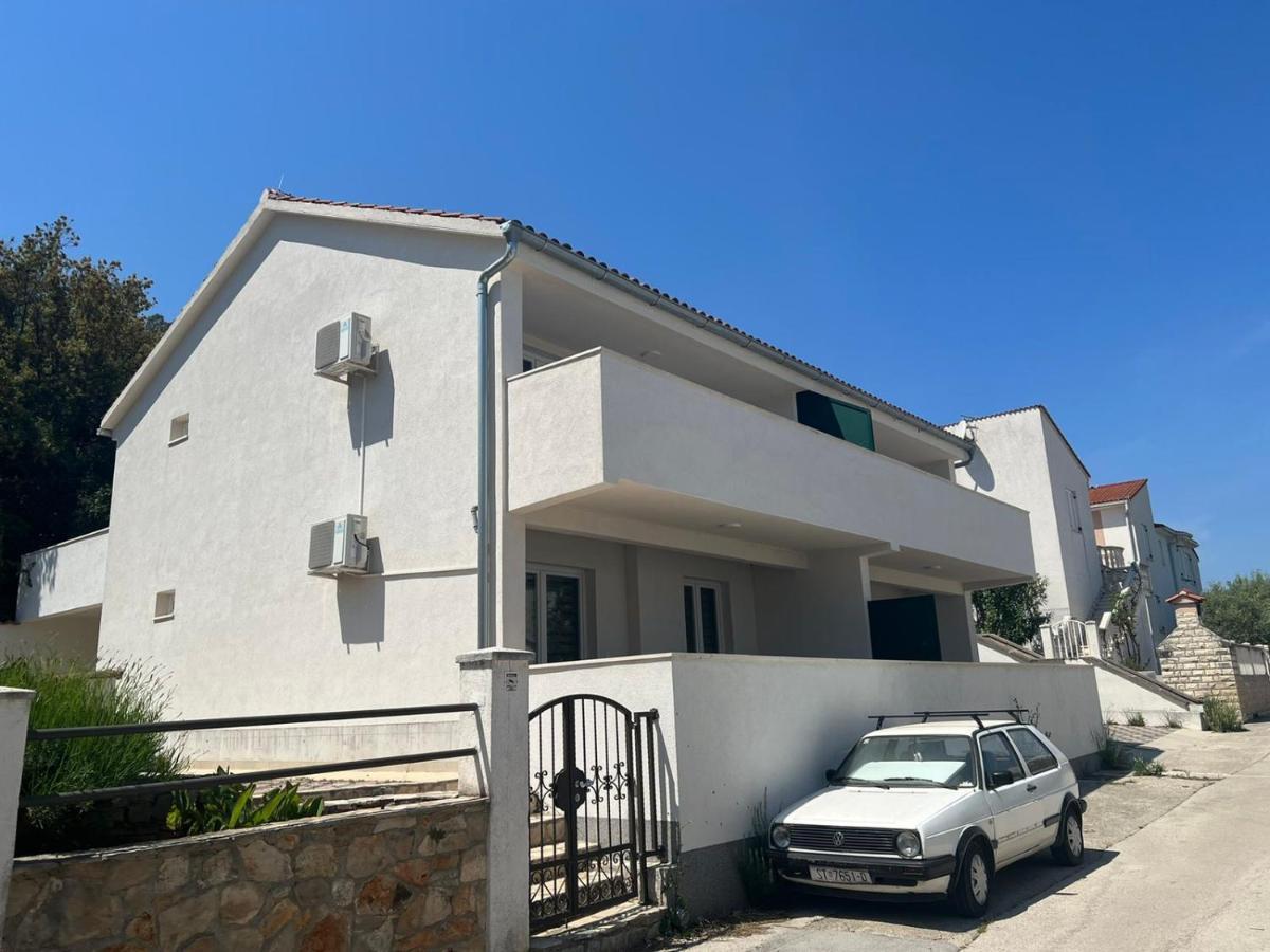 Villa Nikola Нечуям Екстер'єр фото