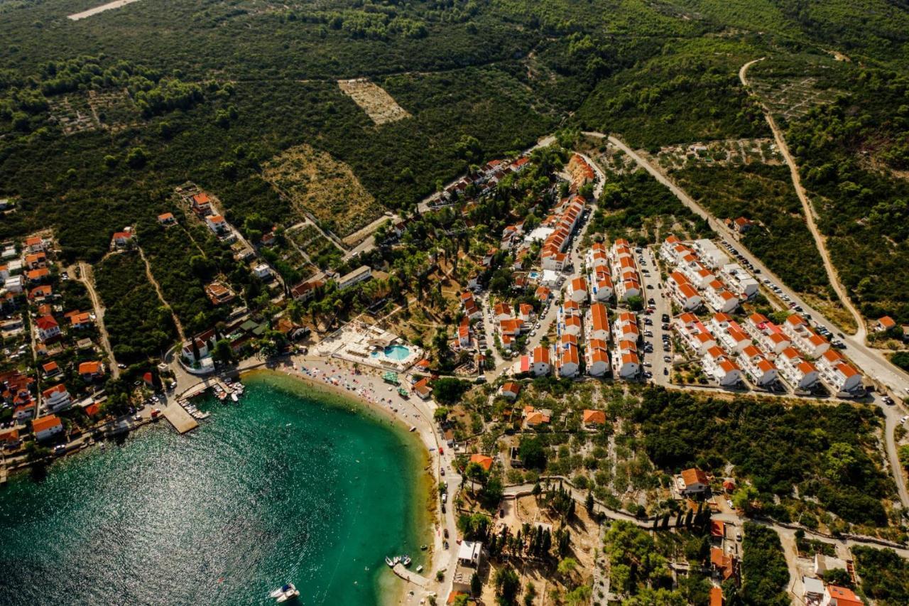 Villa Nikola Нечуям Екстер'єр фото